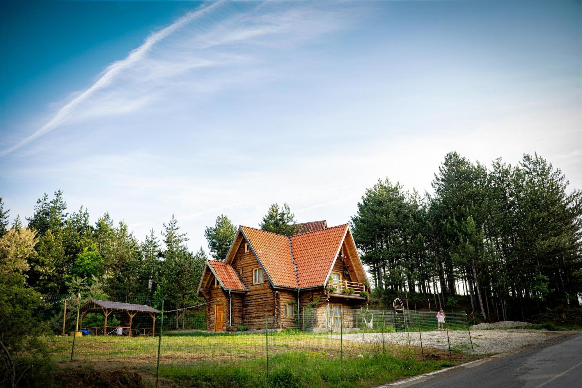 Lambievi Kolibi Villa Khakhn'ovo Екстериор снимка